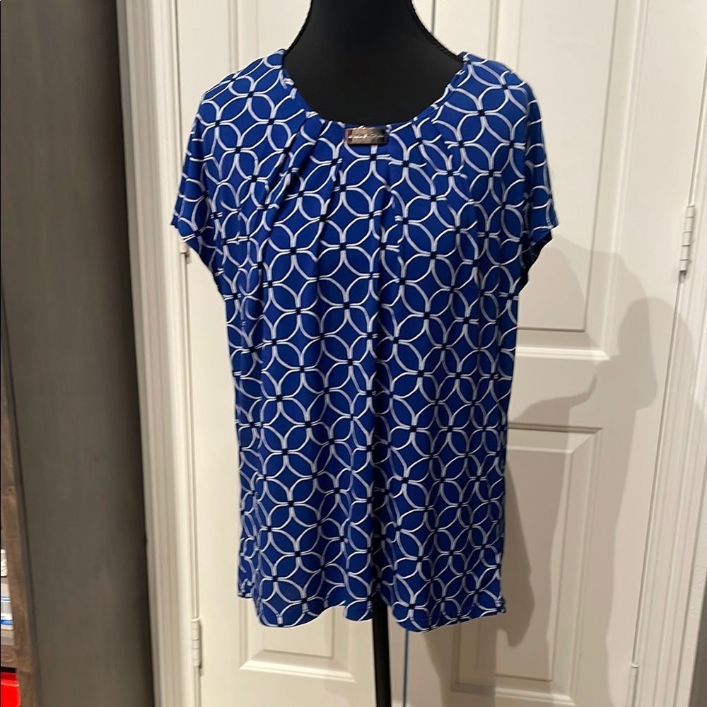 Adrienne Vittadini Blue Graphic Relaxed Blouse